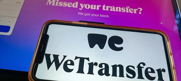 WeTransfer تؤكد عدم استخدام الملفات لتدريب الذكاء الصناعي