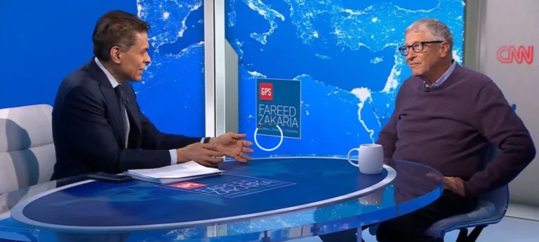 بيل غيتس: الذكاء الاصطناعي أكبر ثورة تكنولوجية في حياتنا