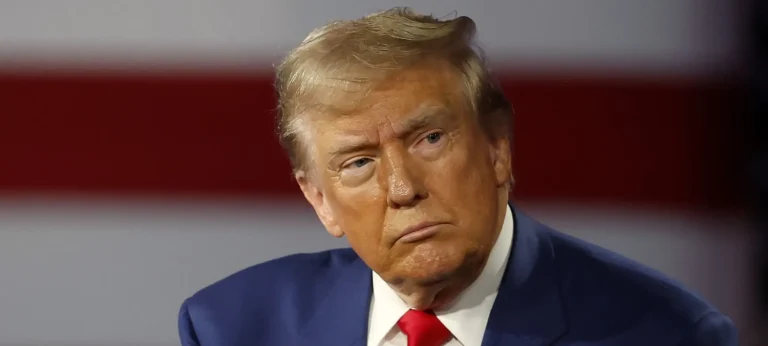 منشور ترامب بالذكاء الاصطناعي يثير جدلًا جديدًا حول شعار 2028