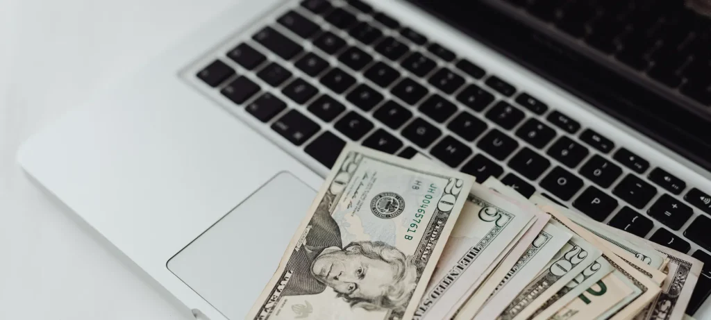 الربح من تصميم اللوجو