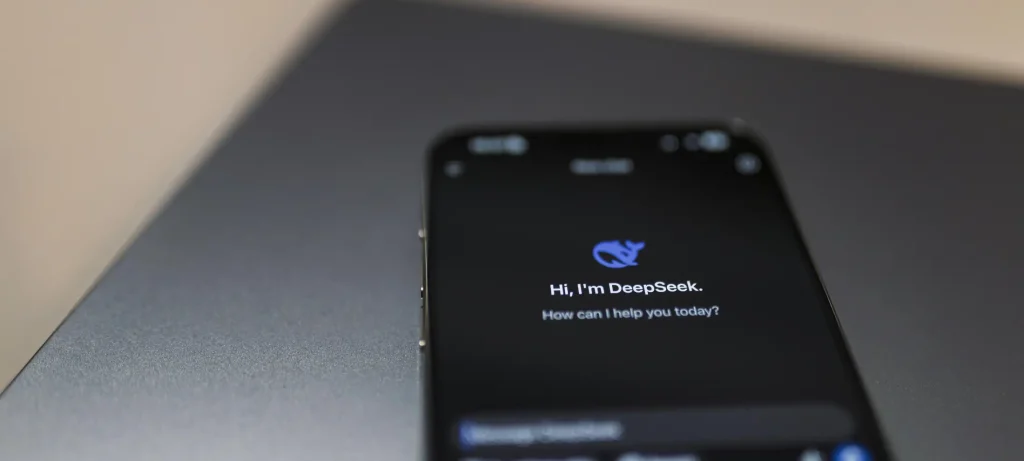 مساعد شخصي بالذكاء الاصطناعي