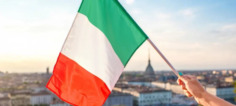 إيطاليا تستخدم الذكاء الاصطناعي لحماية متاحفها بعد سرقة اللوفر