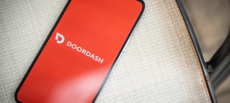 DoorDash تطلق Tasks لدفع السائقين لتدريب الذكاء الاصطناعي