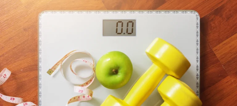 مخاطر بوتات الذكاء الاصطناعي على تغذية المراهقين الحديثة