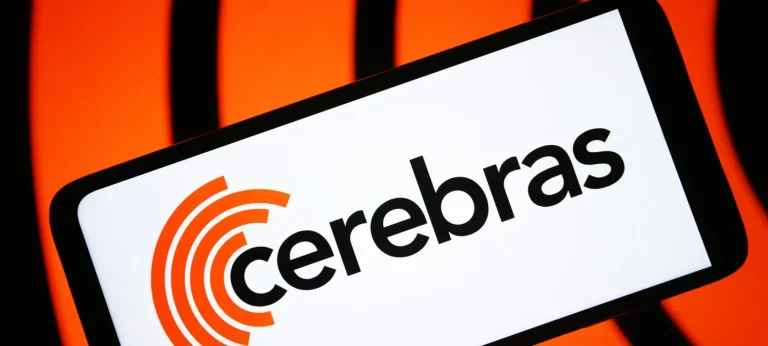 طرح أسهم Cerebras يقفز بقوة ويشعل موجة الذكاء الصناعي بالأسواق