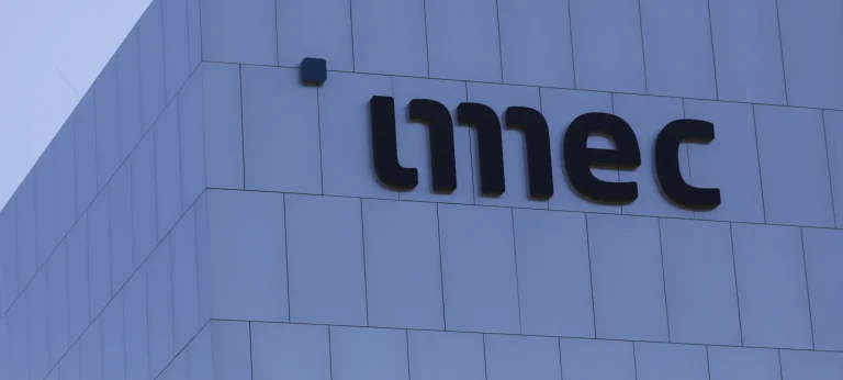 Imec تحقق تقدم بذاكرة موفرة للطاقة لتقليل استهلاك الذكاء