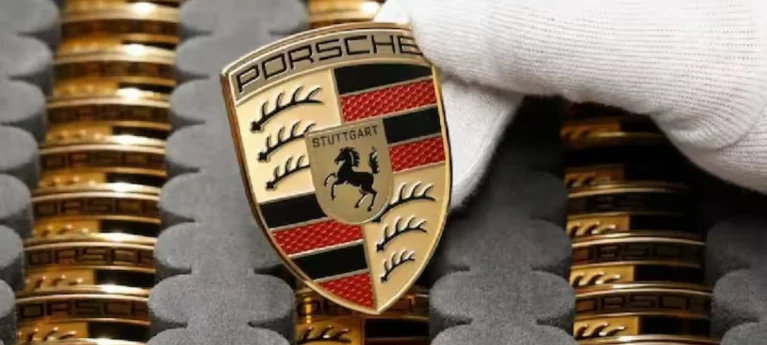 Porsche توقّع صفقة بقيمة 1.46 مليار دولار مع TCS
