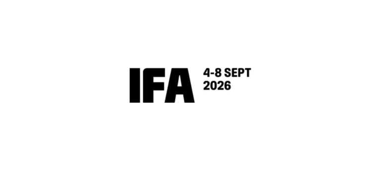 روبوتات IFA 2026 تخطف الأنظار في أول عرض أزياء للآلات